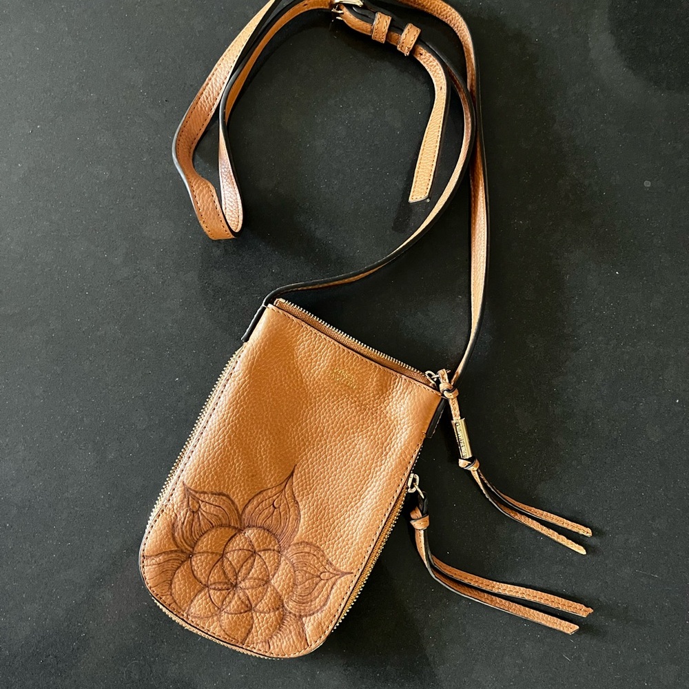 Elegant Tan Leather Crossbody Bag with Floral Design